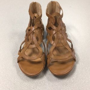 Corso Como Surrey Sandals 6.5 - Make an offer!